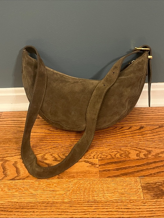 Madewell Handbags - Madewell Green Hobo Bag with Adjustable Strap